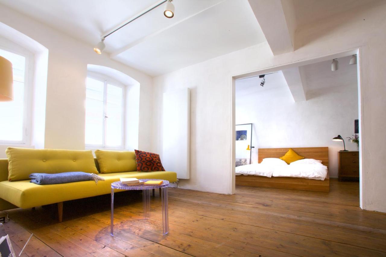 Boutique-Ferienwohnung Im Alten Weinhaus Moser Grünstadt Eksteriør bilde
