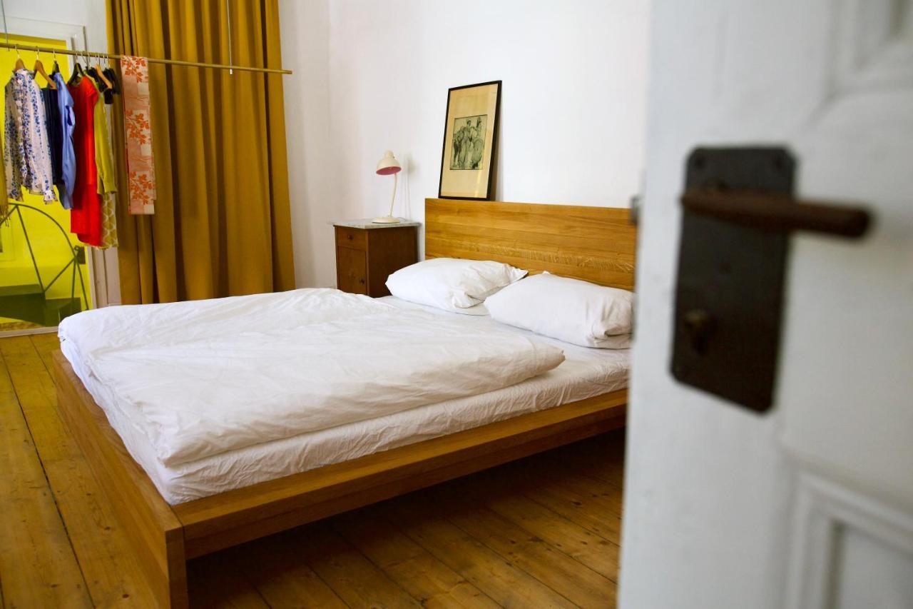 Boutique-Ferienwohnung Im Alten Weinhaus Moser Grünstadt Eksteriør bilde