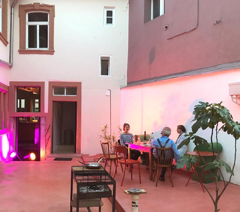 Boutique-Ferienwohnung Im Alten Weinhaus Moser Grünstadt Eksteriør bilde